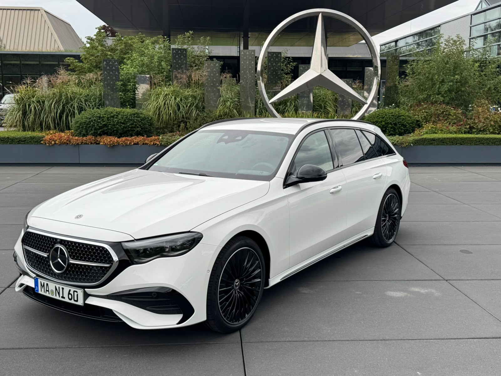 Point-Car Mercedes 1